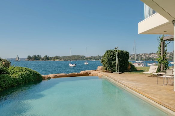 Steven and Carol Moss, who sold their Point Piper home for $130 million in 2022, have emerged as the buyers of this Point Piper abode.