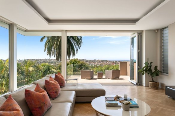 The Buchanans purchased the Bellevue Hill property for $6.35 million.