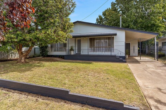 A four-bedroom house in Ashmont which sold for the suburb’s median house price of $395,000 early last year.