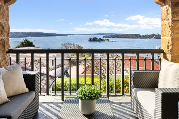 Should the top end of the guide be met, the Toppers would have got back the price they paid for the two-storey abode in 2024. 