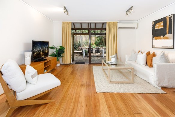 Seven buyers registered to bid on a two-bedroom townhouse in Macquarie Park.