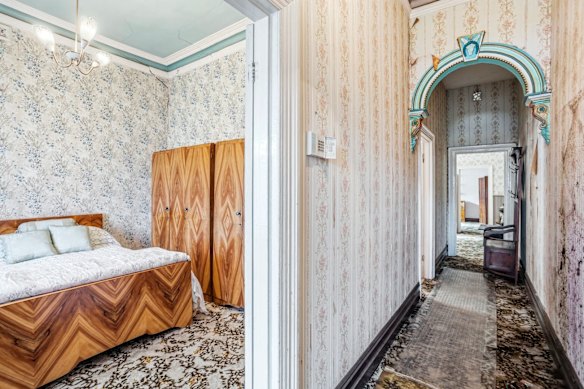 The single-fronted Victorian had intact period features, and its buyer fell in love with the house’s character and history.