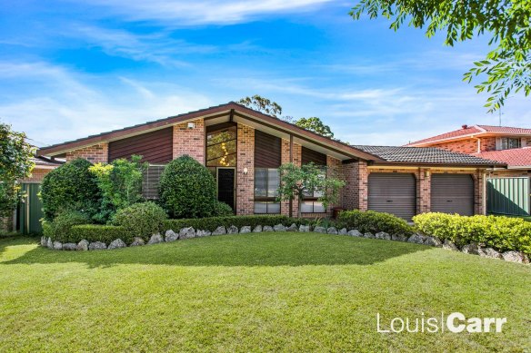 11 Kentia Parade, Cherrybrook.