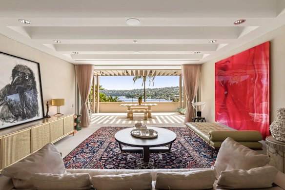 Stephen Fung, founder of the Swiss Concept watch boutiques, bought this Mosman mansion for $22.88 million.