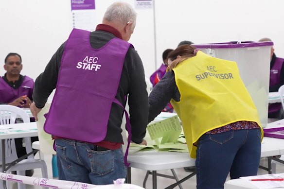 The AEC continues to count the votes, with the resolution in some seats still a way off.