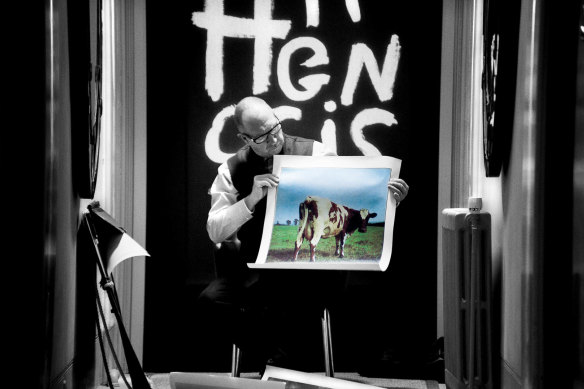 Hipgnosis’ Aubrey Powell with the artwork for Pink Floyd’s 1970 album <i>Atom Heart Mother</i>.