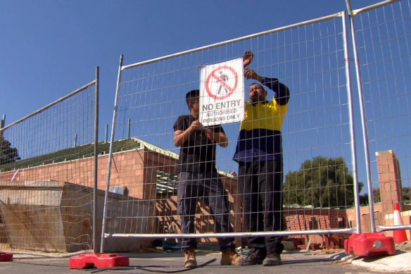 The builder erected ‘no entry’ signs on Tuesday.