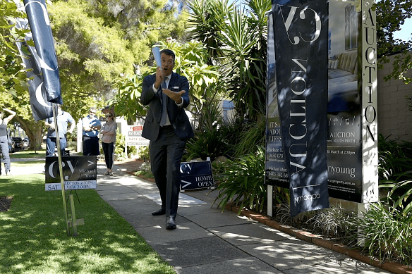 A recent auction in Mount Hawthorn saw a property being sold for well above its reserve price. 