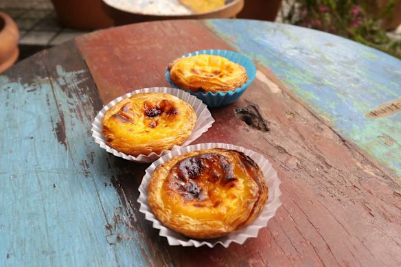 Bolos portugueses na Nata de Cristiano, Tóquio.