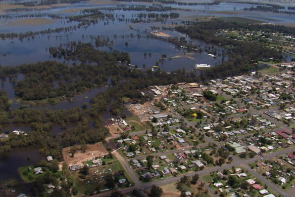 Flooding at Condobolin is expected to peak on Wednesday. 