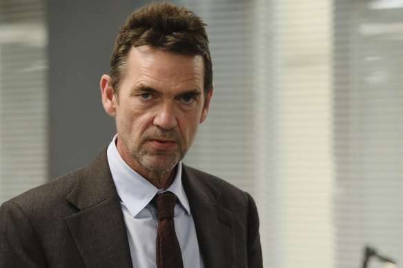 Dougray Scott in Crime.