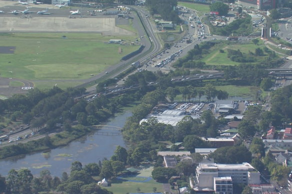 Southern Cross Drive has reopened after a road rage incident earlier this afternoon.