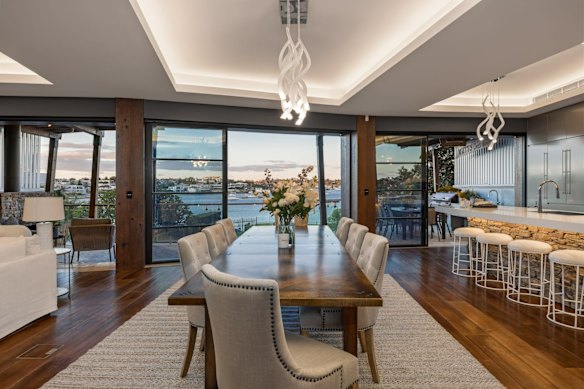 Sydney luxury property: Olympian Mark Kerry shoots for $40 million on ...
