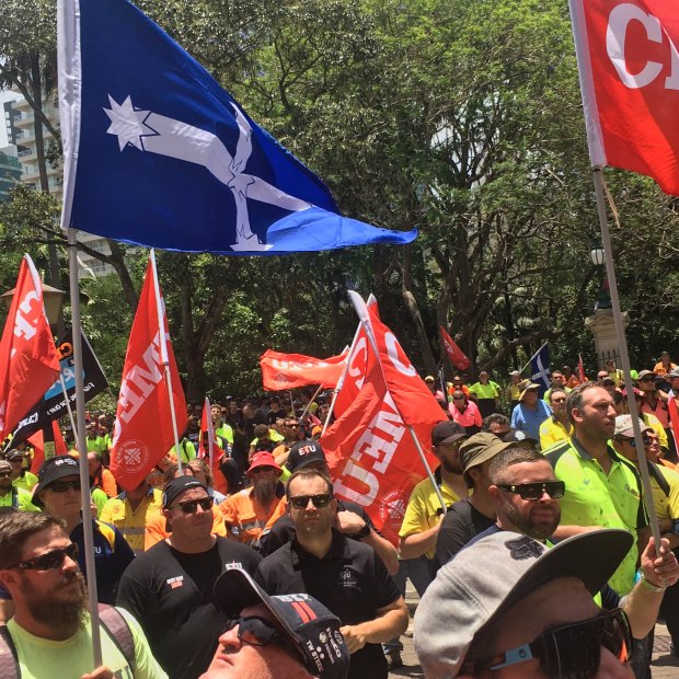 A sea of high-vis descended on Queensland Parliament House protesting Cross River Rail. 
