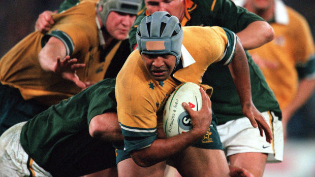 World Cup-winning former Wallaby Toutai Kefu is among several Australians in the frame for incoming coach Dave Rennie