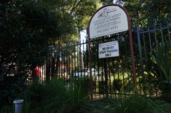 Lane Cove West Public School. 
