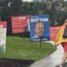 Queenslanders vote amid wet weather, flood alerts