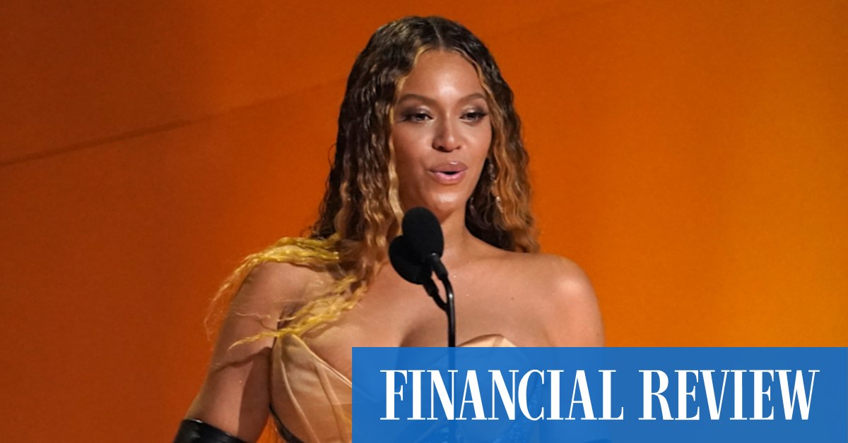 Grammy Awards 2023: Beyonce breaks record with 32 wins - Vimarsana News