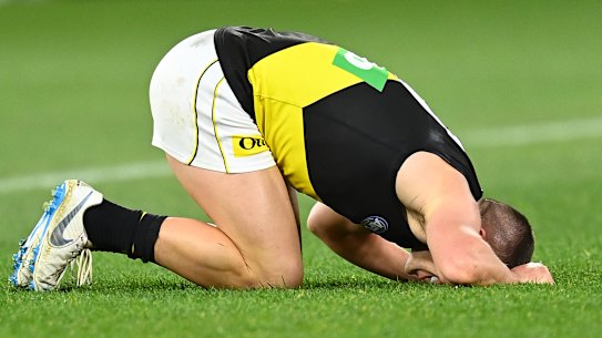 Ankle: Dion Prestia.