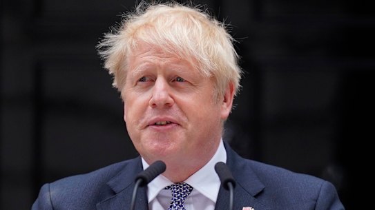 Prime Minister Boris Johnson reads his resignation statement outside 10 Downing Street. But he’s still the building’s tenant.
