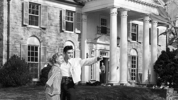Inside the bizarre ‘plot to steal Elvis’ Graceland home by paperwork’