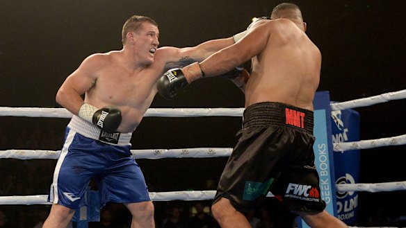 Mismatch: The Paul Gallen-John Hopoate bout was a fizzer ... not that anyone was surprised!