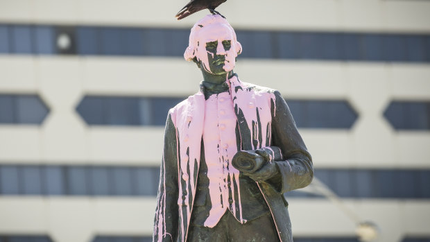 The Captain Cook statue in Saint Kilda was vandalised in 2018. 