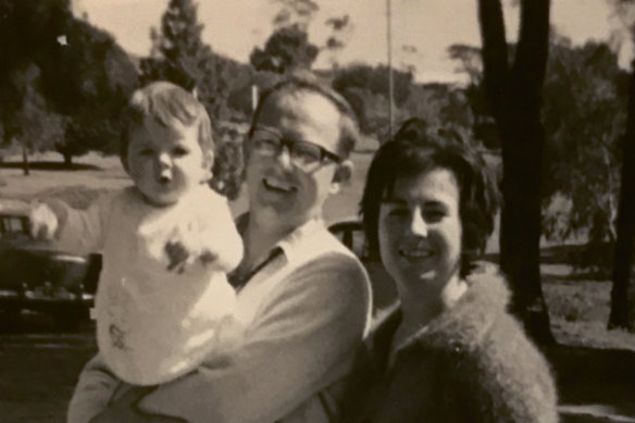 Allan and Lynette Sheldon with their daughter Rhonda, who gave evidence to the royal commission on aged care. 