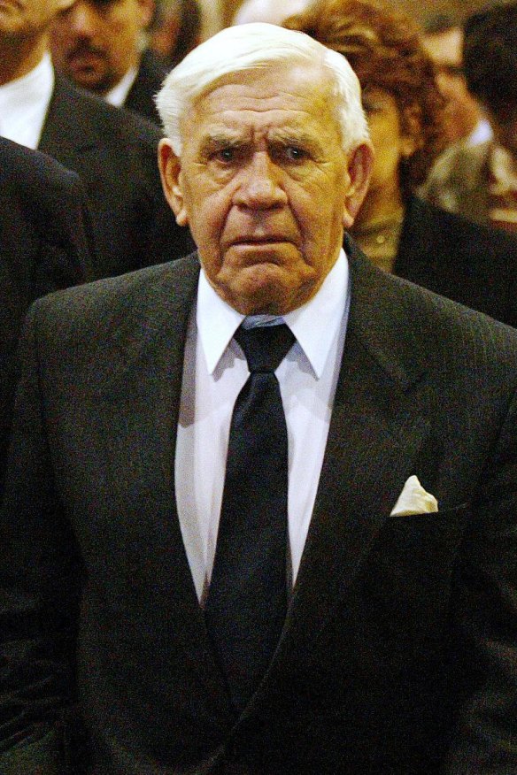 Collingwood icon Lou Richards.