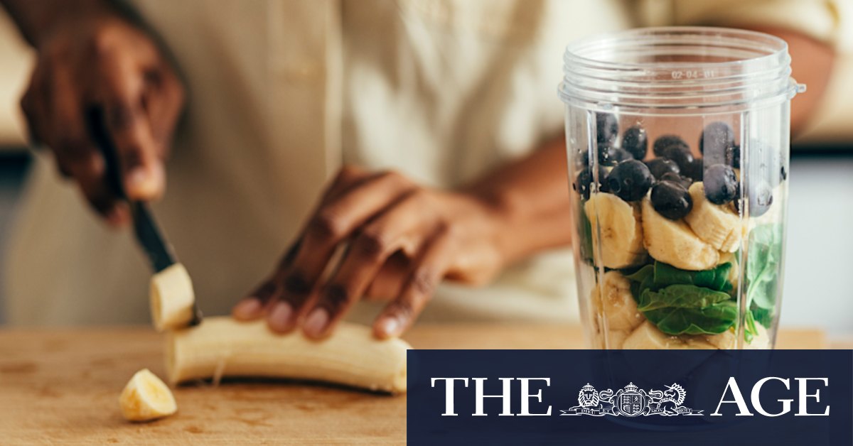 Does blending fruit in a smoothie affect its nutrients? - Vimarsana News