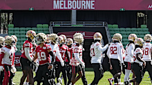 49ers players getting acclimatised in Melbourne. 