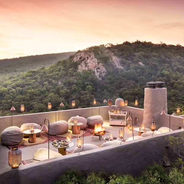 Alfresco dining at Phinda Rock Lodge, South Africa.