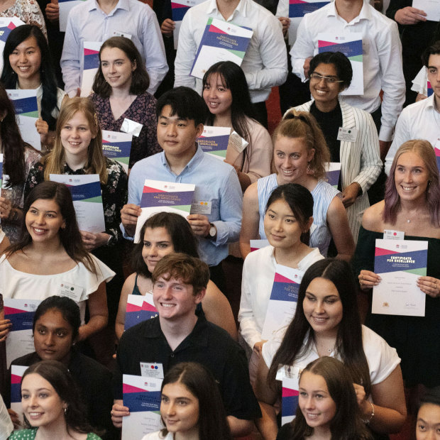 Students who obtained first place in their 2019 HSC course.