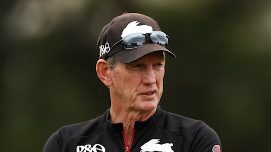 Wayne Bennett speaks to Sam Burgess.