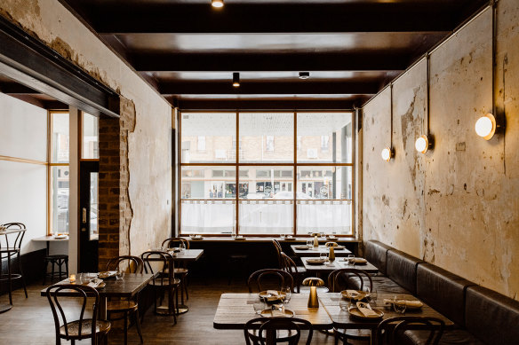 Lucetta Dining in Orange.