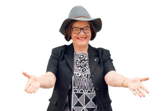 Cathy McGowan was the first giant-killer independent of the current era.