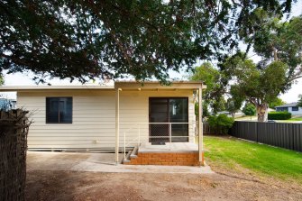 This rental home at 1/6 Langston Street, Bendigo recently had 198 inquiries from interested tenants.