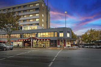 Minskys Hotel and commercial suites in Cremorne on Sydney’s Lower North Shore is being sold with a price tag of about $35m
