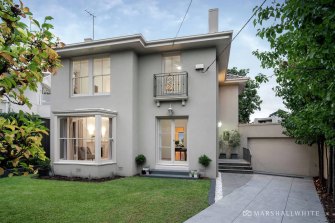 5 Cleeve Court, Toorak sold for approximately $6.5 million.