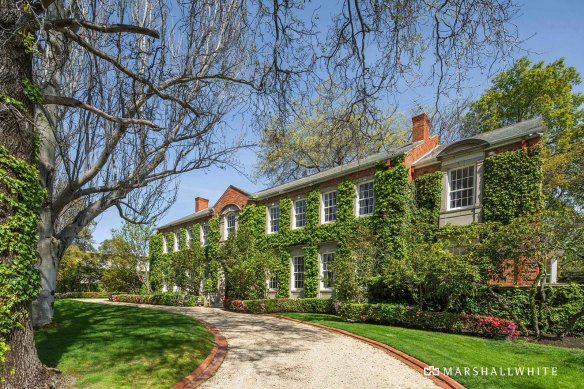 Late businessman David Hains’ home has sold.