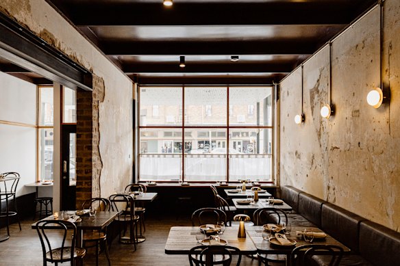 Lucetta Dining in Orange.