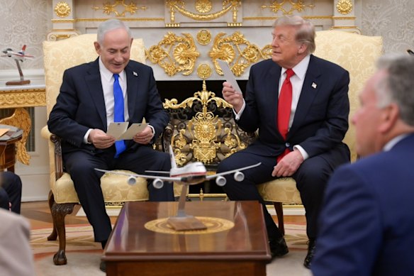 The meeting was closed to the media, but the Israeli government distributed photographs of the two leaders.