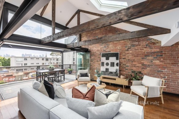 25 Beissel Street sold for $2,354,000 during a competitive auction on Saturday.