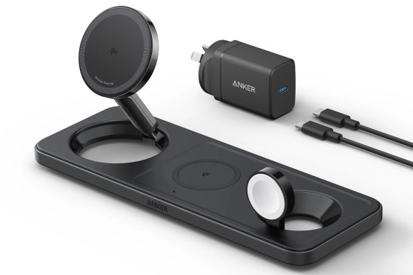The Anker MagGo is an ideal all-in-one charging station.
