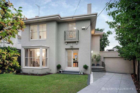 5 Cleeve Court, Toorak sold for about $6.5 million.