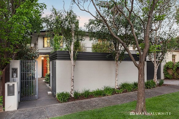 Glen Iris has strengths which have protected its long-term value, including a lower density than surrounding areas.