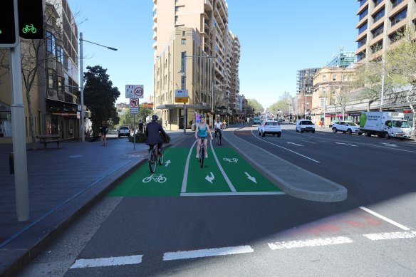 An artist’s impression of the planned cycleway on Oxford Street.