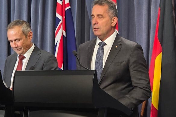 Former Secret Harbour MP Paul Papalia announces his resignation.