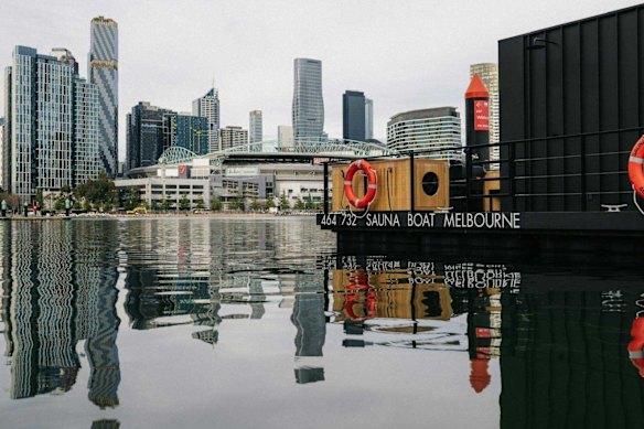 Prime spot on Victoria Harbour … Sauna Boat Melbourne.