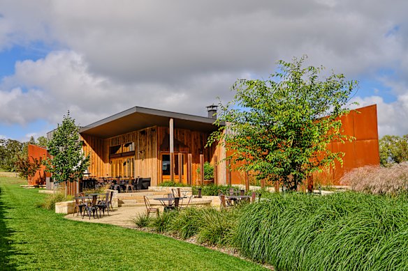 Bendooley Estate cellar door.